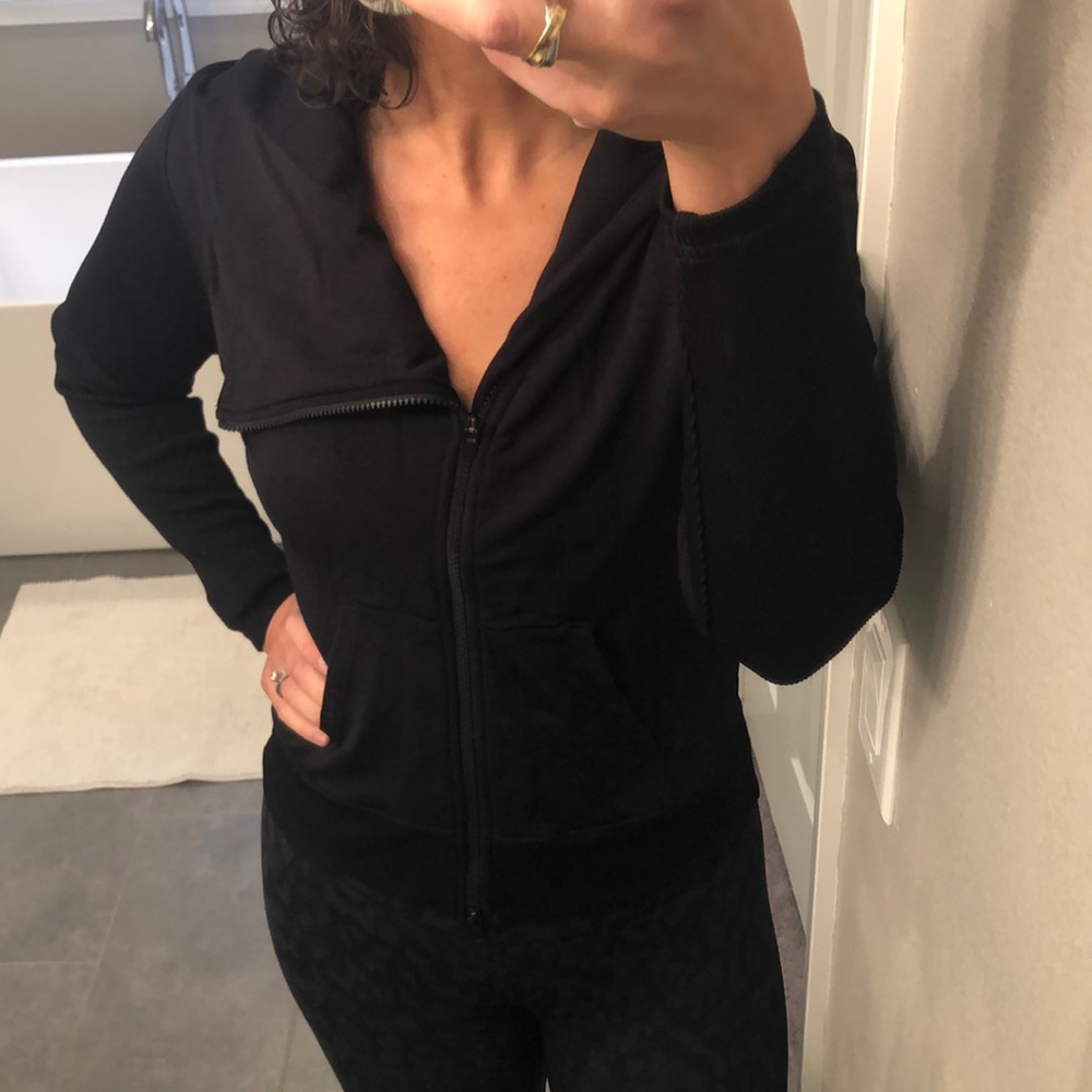 Athleta cropped asymmetrical full-zip w/hood